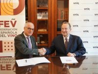 UNIR y FEV firman un acuerdo para impulsar la formación en áreas relacionadas con la gestión del mundo del vino